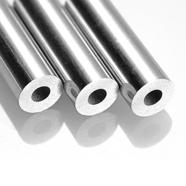 نصائح لاختيار الأنبوب الشعري للبيئات المسببة للتآكل