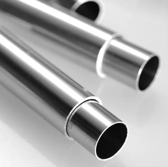 أنابيب فولاذية غير ملحومة مزدوجة