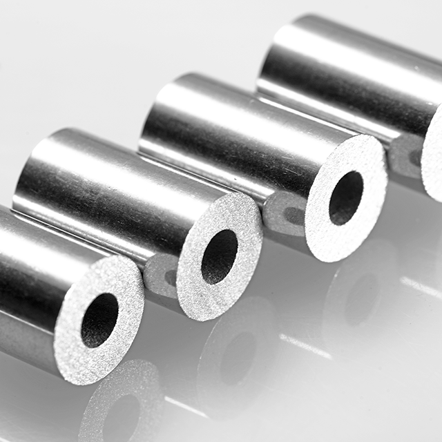 UNS N02201/DIN W. NR. 2.4061، 2.4068 الأنابيب غير الملحومة